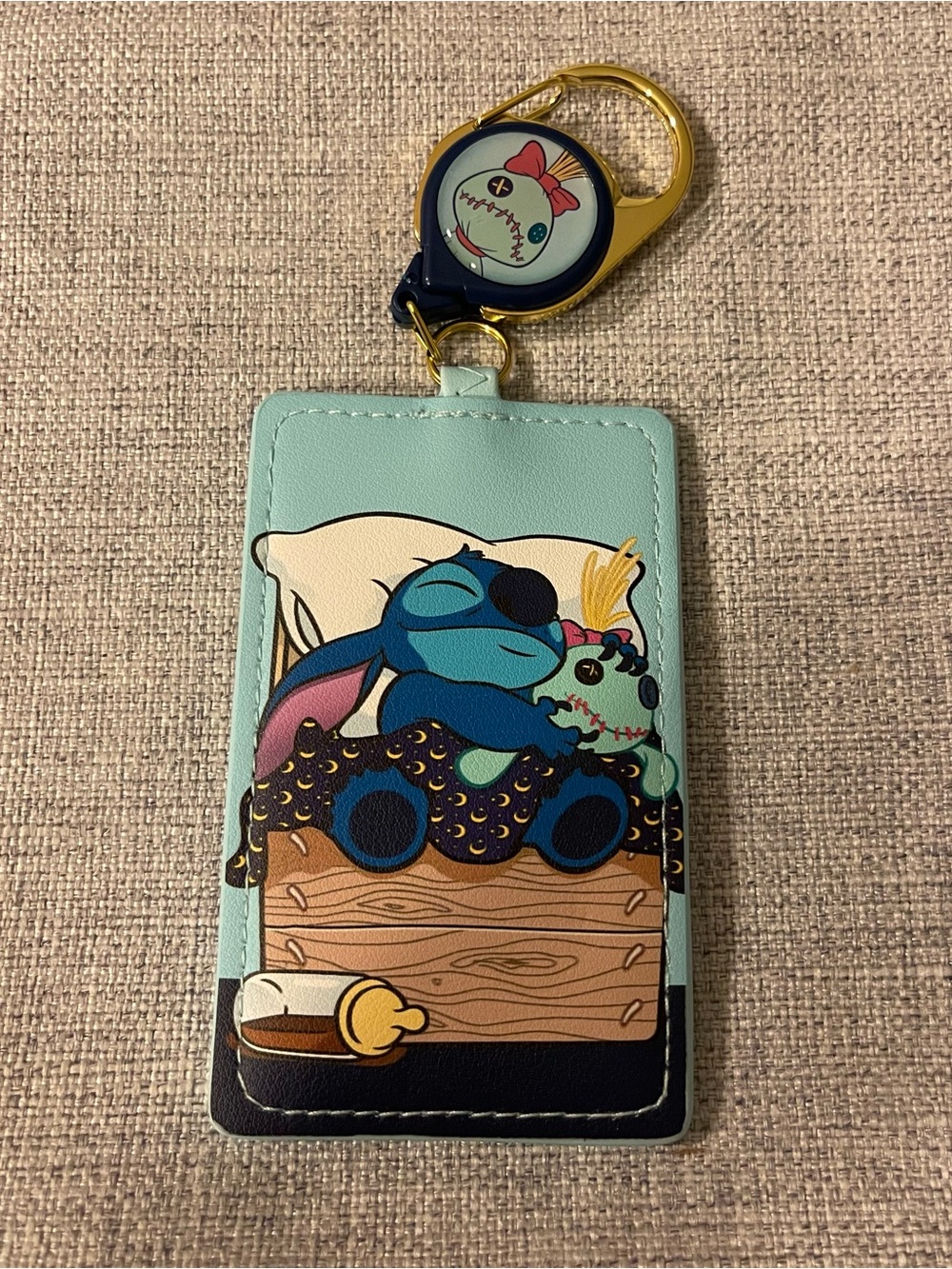 Disney Lilo & Stitch Sleeping Stitch Retractable Lanyard